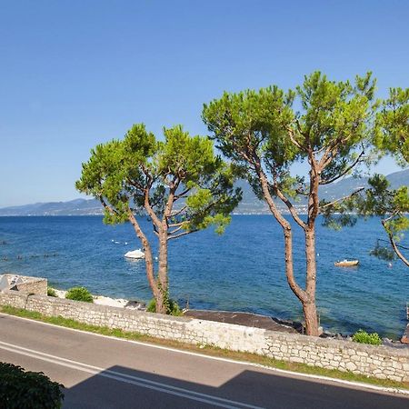 Apartment Azzurro Торри-дель-Бенако Экстерьер фото